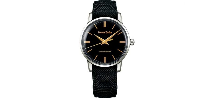 20 Best Bauhaus Watches From Affordable to Luxury (Elegance in Simplicity!)