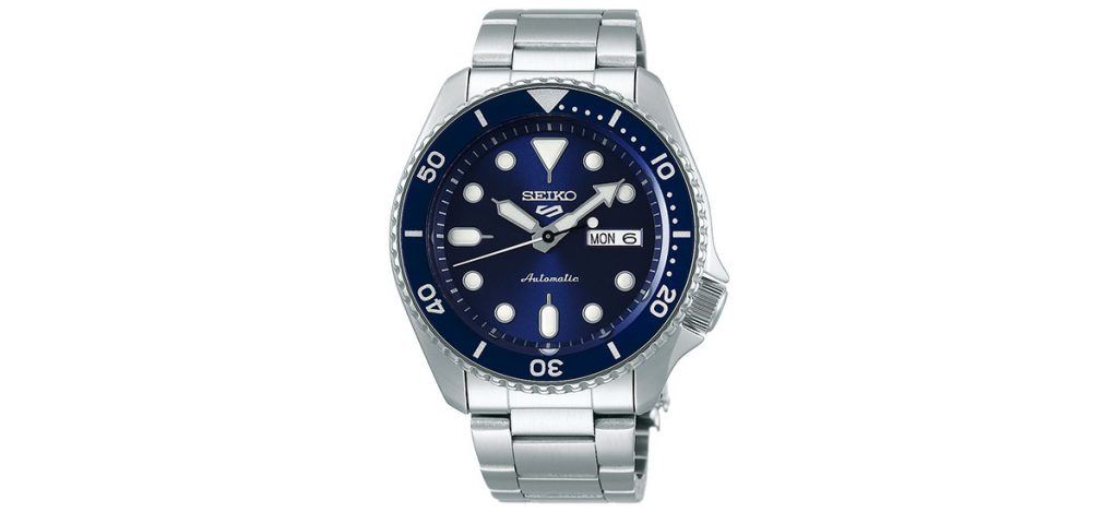 10 BEST Seiko GMT Watches (Perfect Travel Companions!)