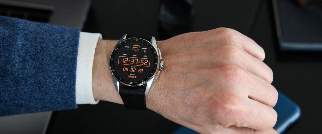 TAG Heuer Connected On-wrist experience
